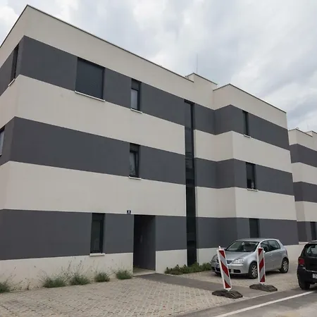 Two Bedroom Apt With Parking And Terrace 2 * Split
